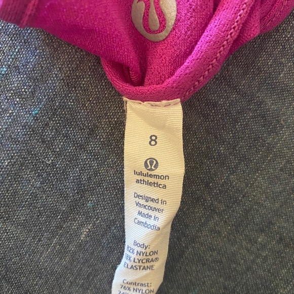 Lululemon Backless Tank With Built In Bra - Picture 3 of 3